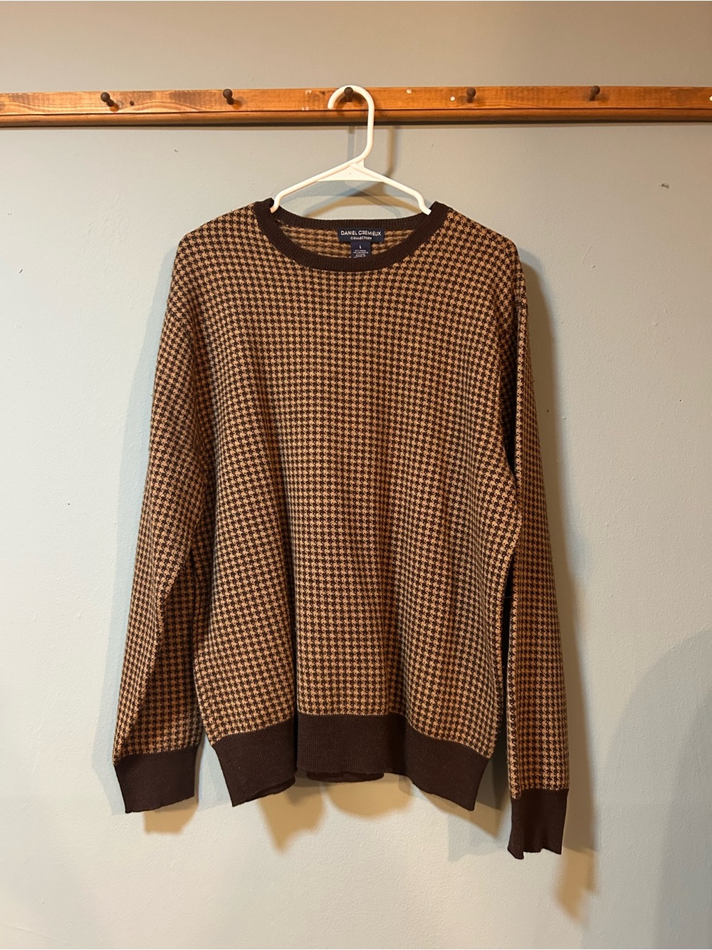 Daniel Cremieux Brown Houndstooth Crewneck Sweater